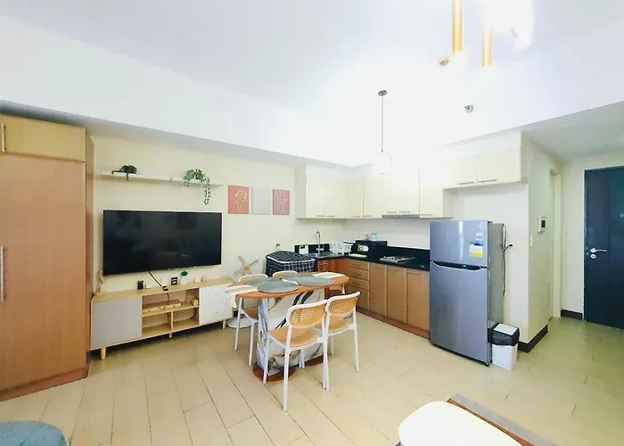 Venice Luxury Residences Near Venice Grand Canal Mall * Manila